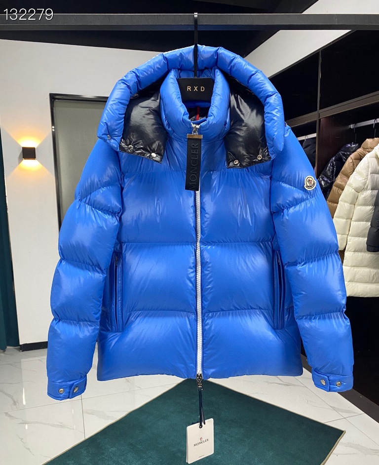 Moncler Down Jacket-021