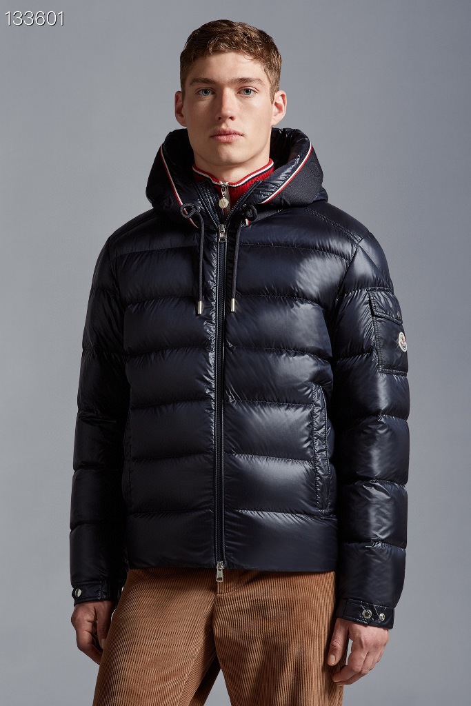 Moncler Down Jacket-001