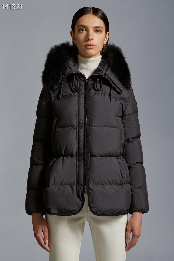 Moncler Down Jacket(w)-019
