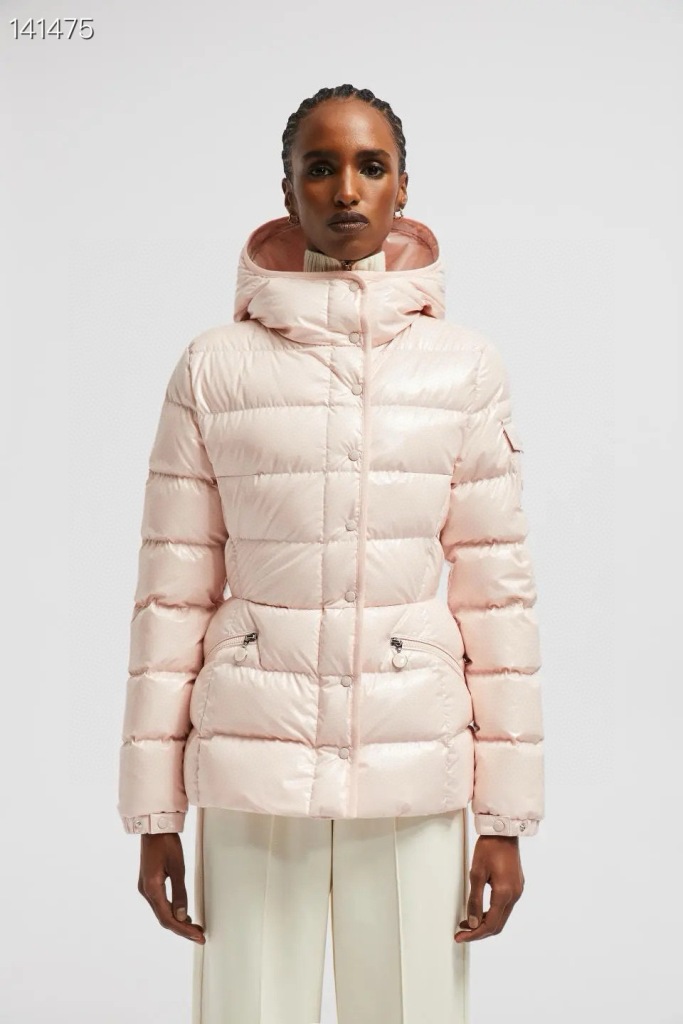 Moncler Down Jacket(w)-016