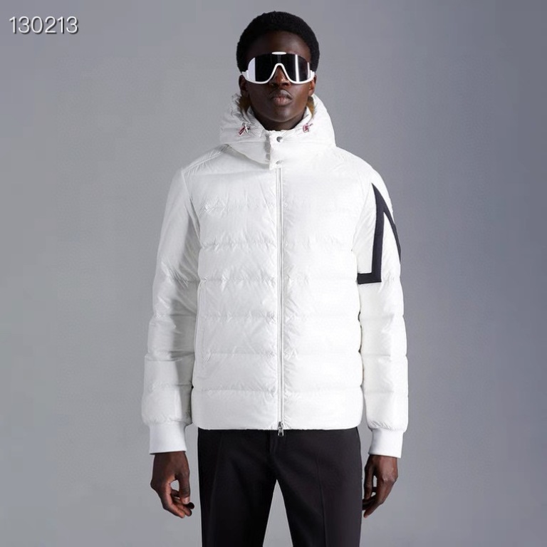 Moncler Down Jacket-028