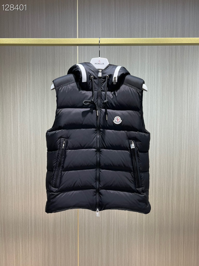 Moncler Down Vest-011