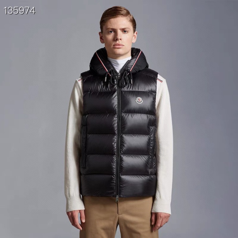 Moncler Down Vest-015