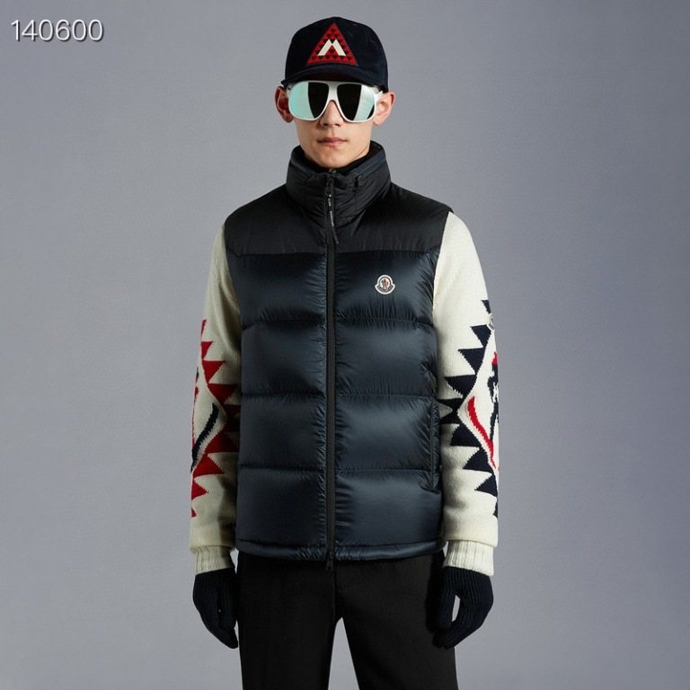 Moncler Down Vest-006