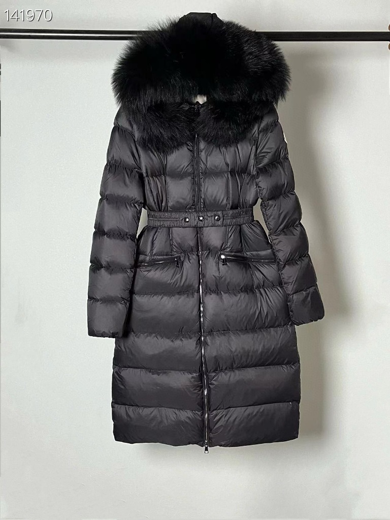 Moncler Long Down Jacket(w)-016