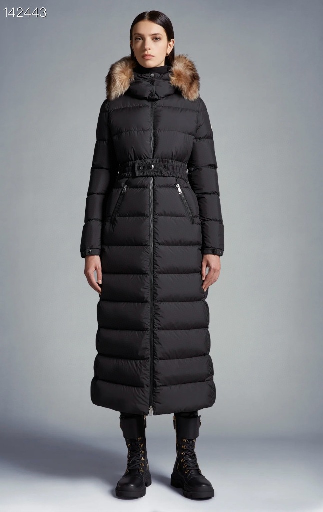 Moncler Long Down Jacket(w)-019