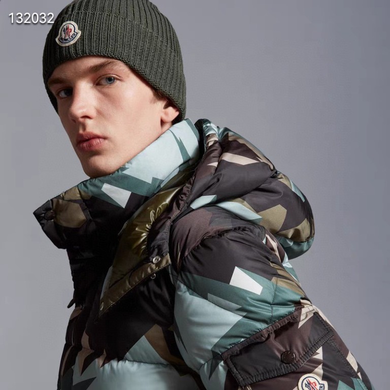 Moncler Down Jacket-017