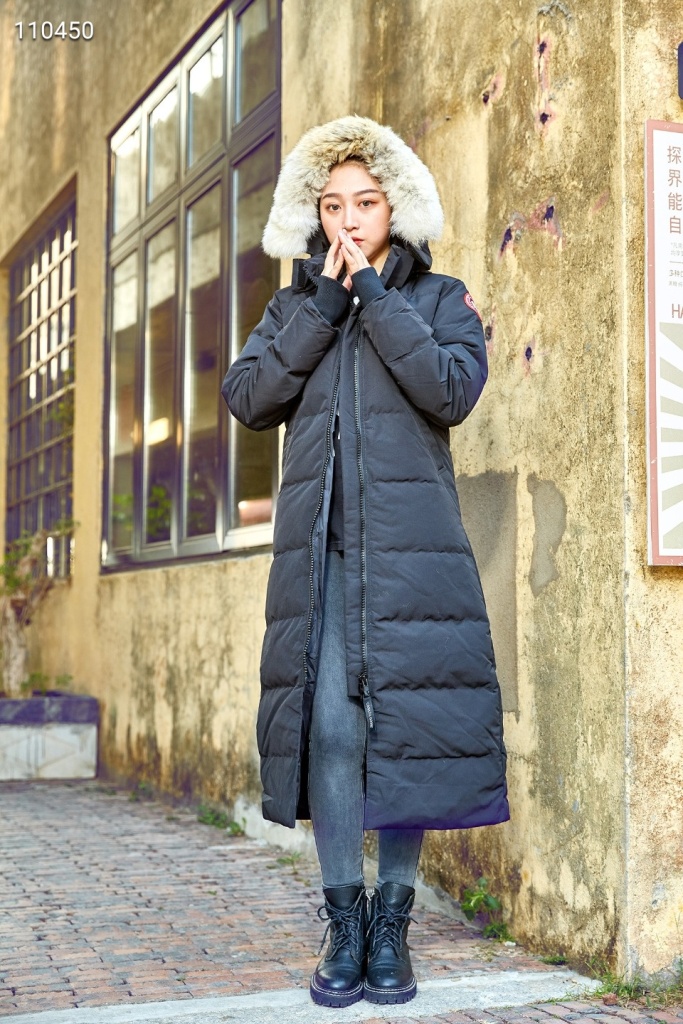 Canada Goose Long Down Jacket(w)-001