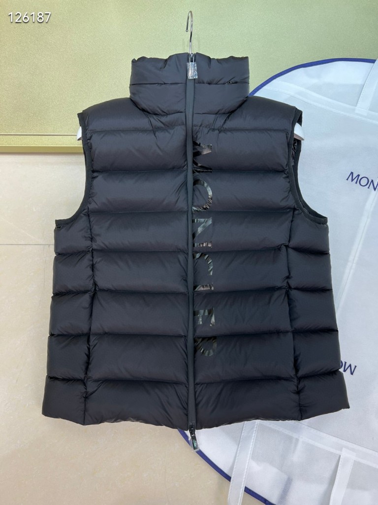  Moncler Down Vest-004