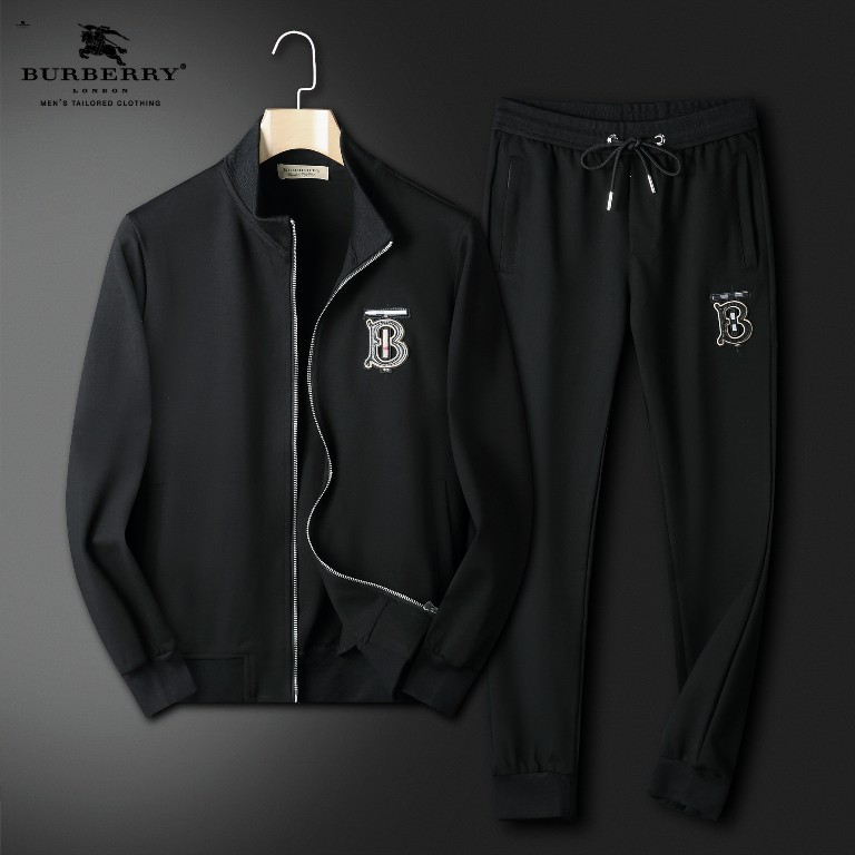 Burberry Suits-002