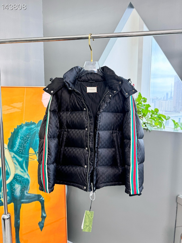 Gucci Down Jacket-001