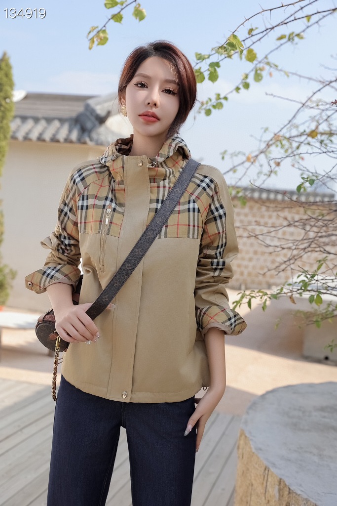 Burberry Jacket(w)-009