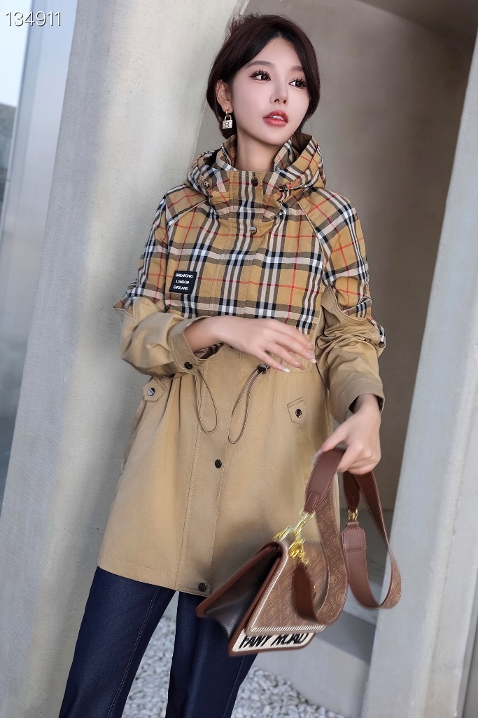 Burberry Jacket(w)-005