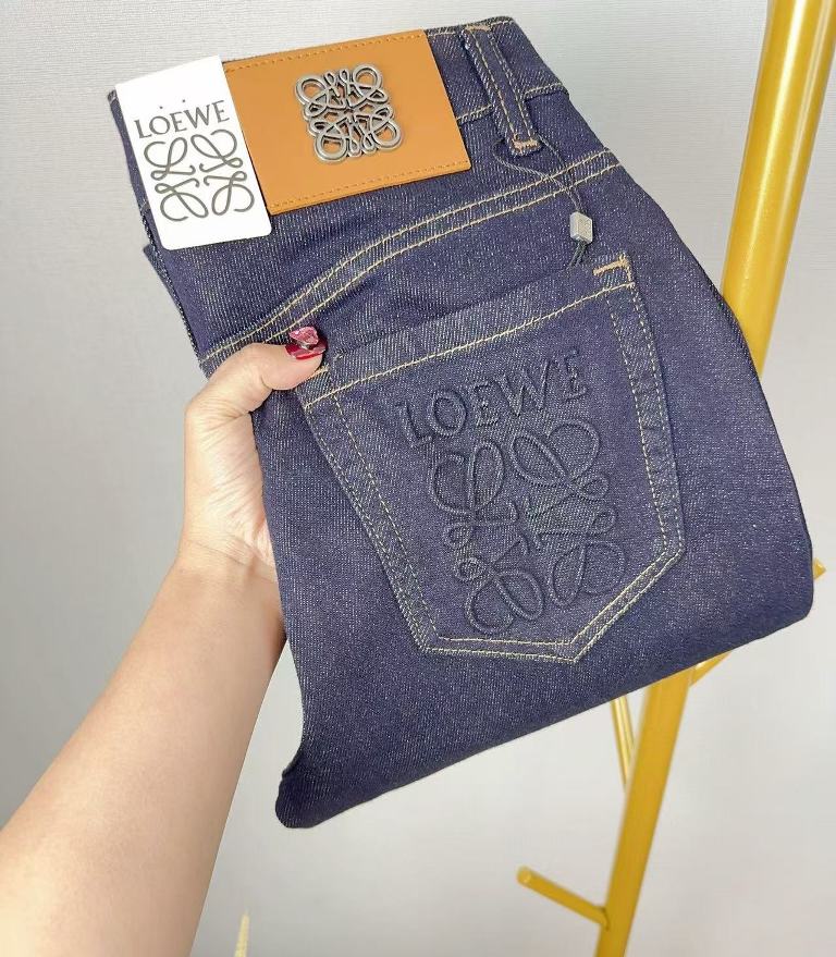 Loewe Jeans-003