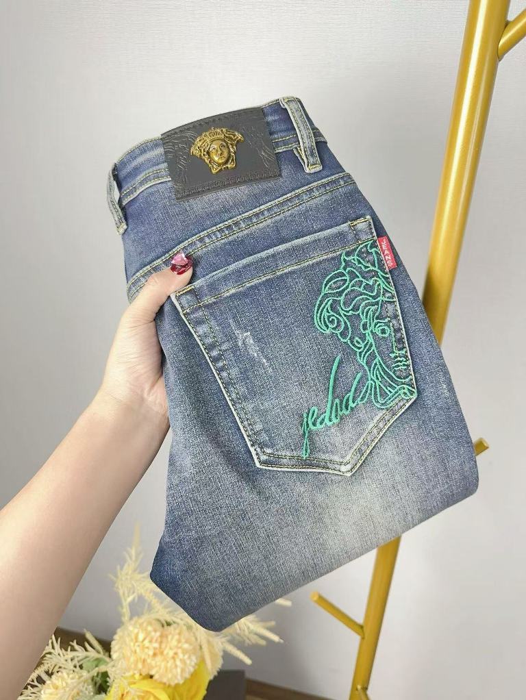 Versace Jeans-001
