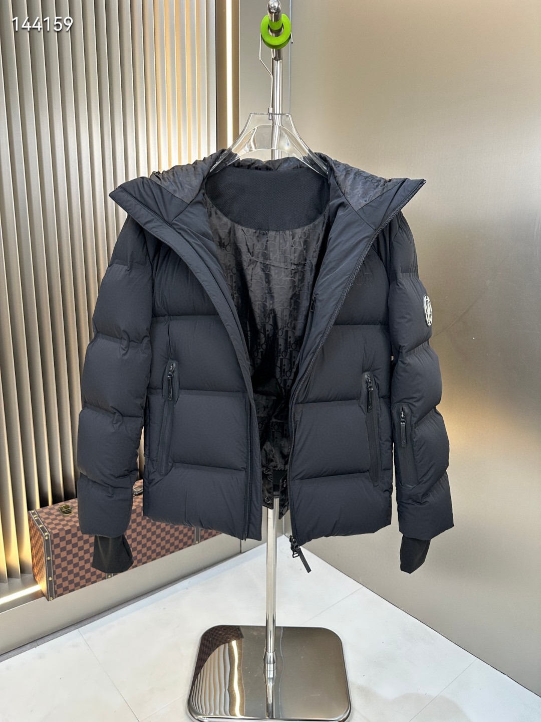Dior Down Jacket-002