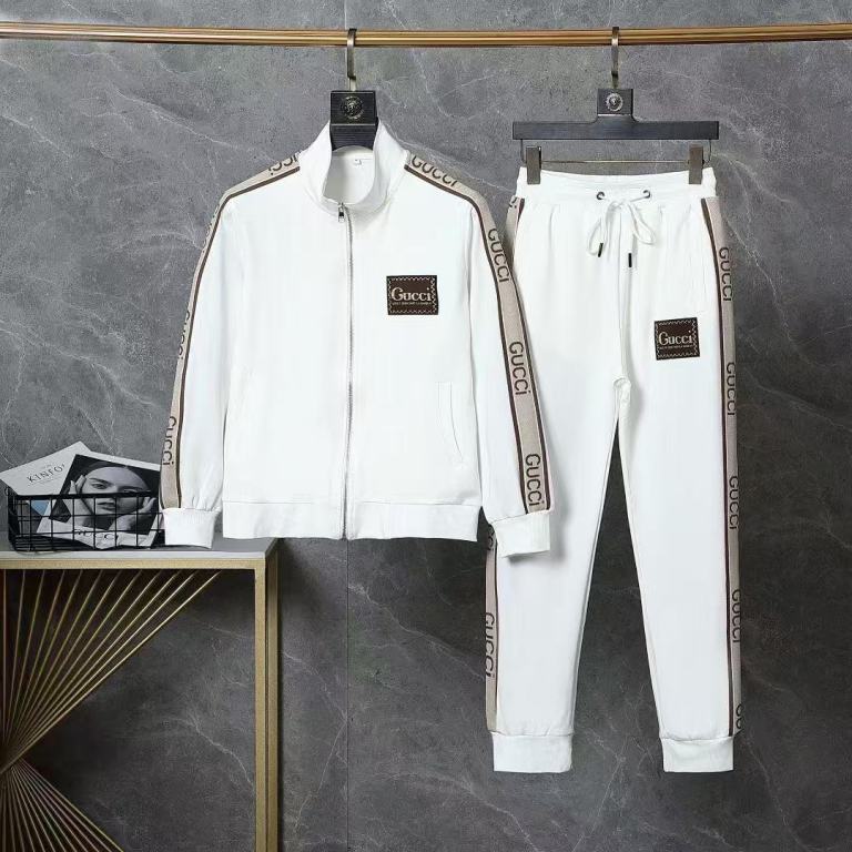 Gucci Suits-022
