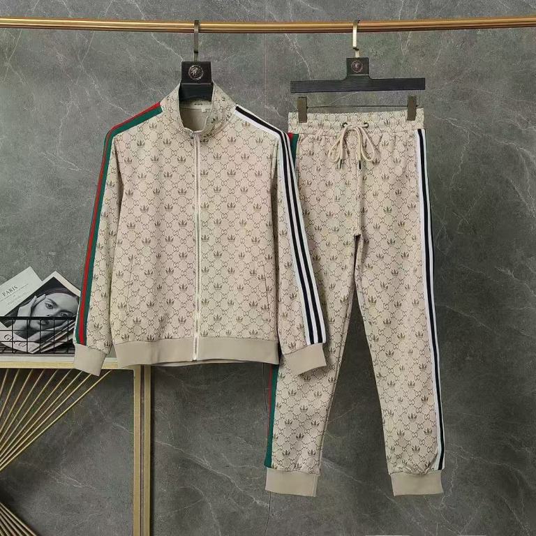 Gucci Suits-036