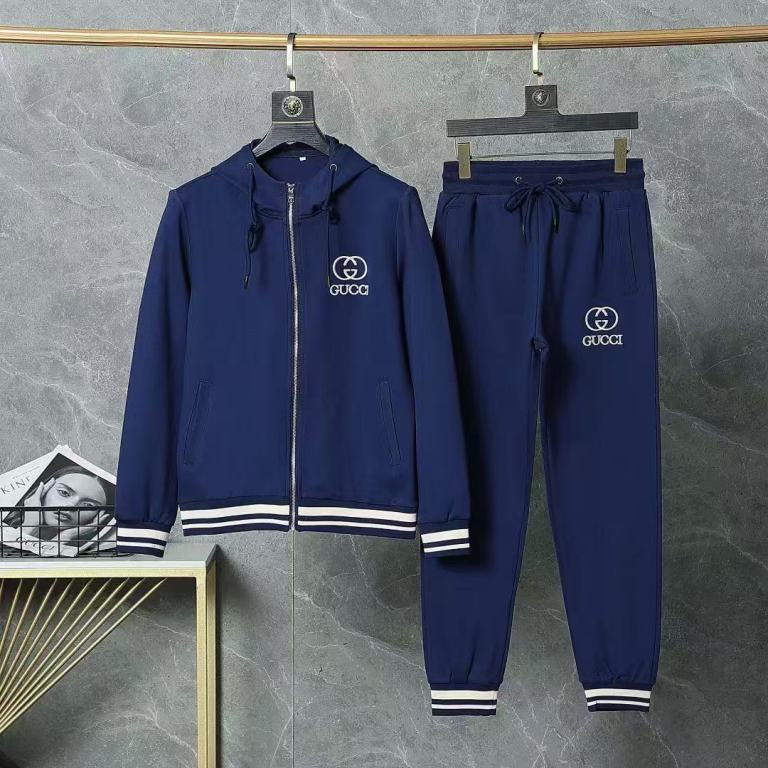 Gucci Suits-035
