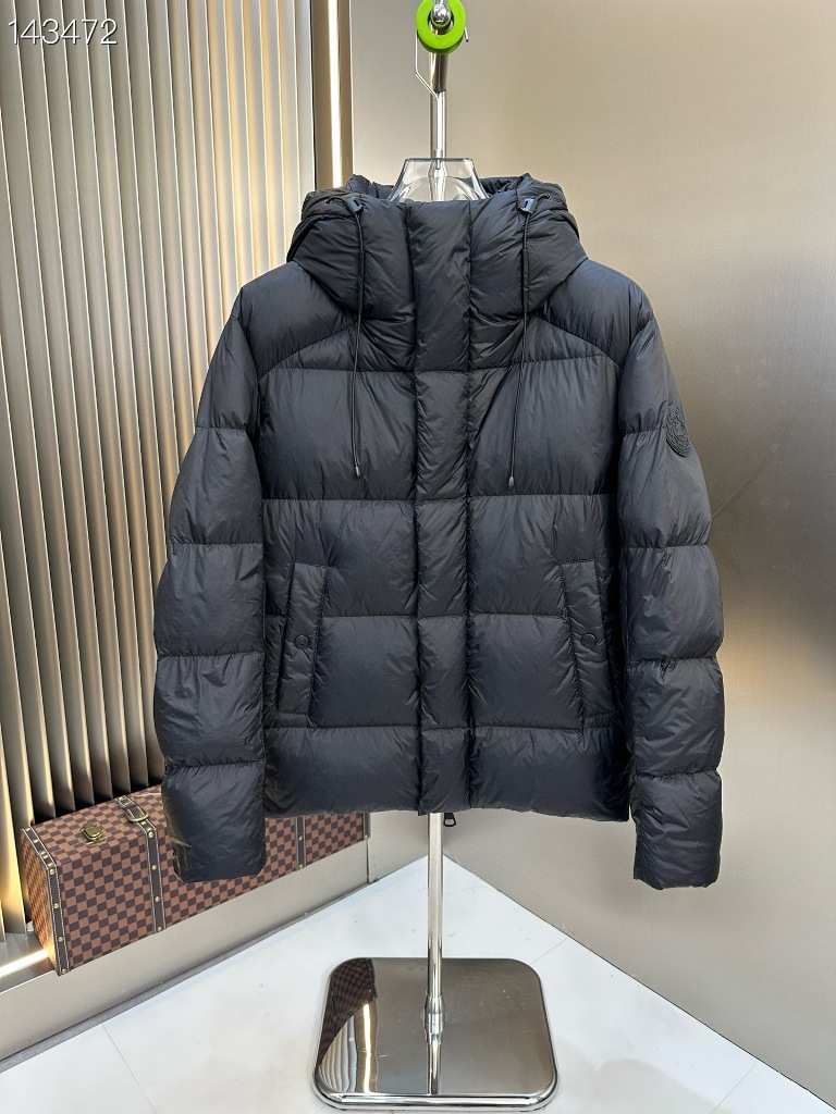 Burberry Down Jacket-013