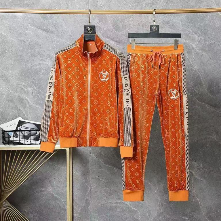 LV Suits-020
