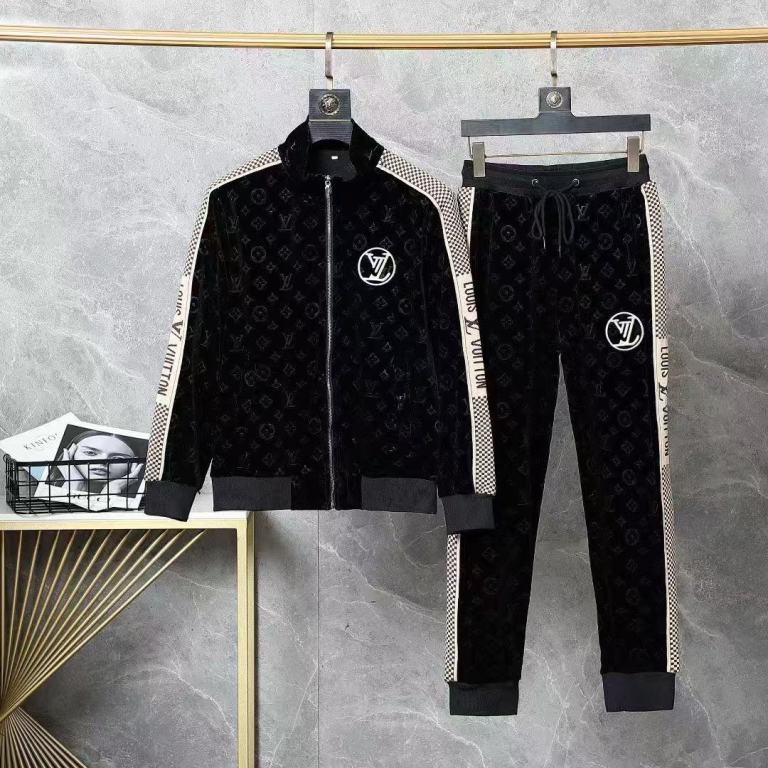 LV Suits-018