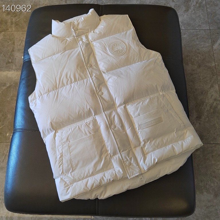 Canada Goose Down Vest-006