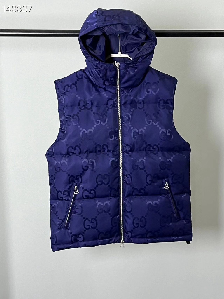 Gucci Down Vest-002
