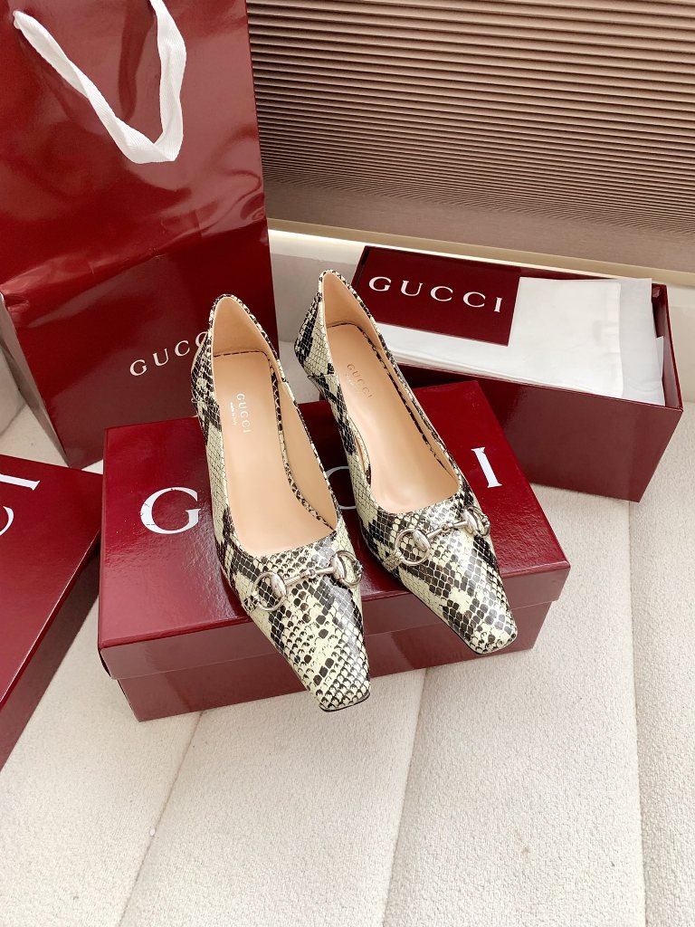 Gucci High Heels(w)-020