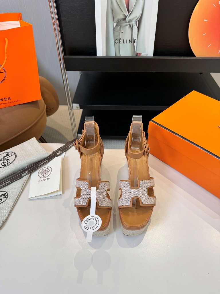 Hermes Sandals(w)-013