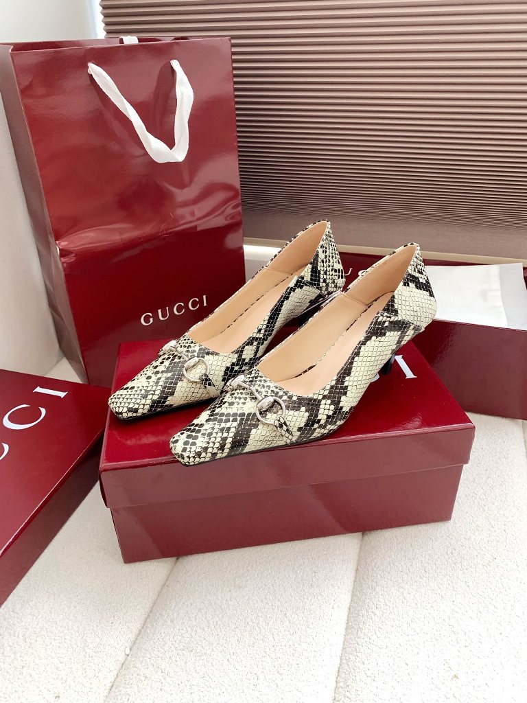 Gucci High Heels(w)-020