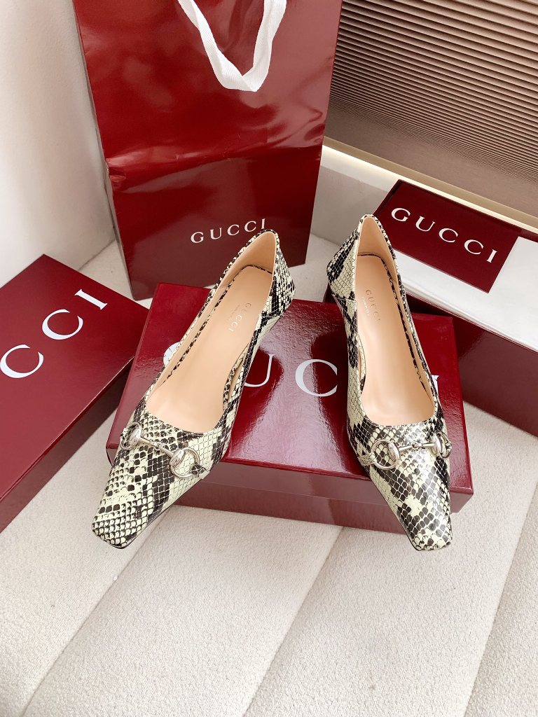 Gucci High Heels(w)-020