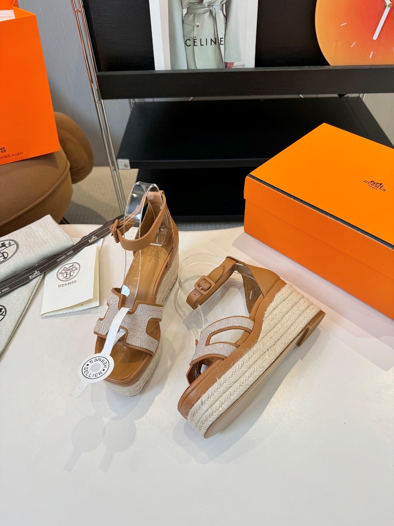 Hermes Sandals(w)-013