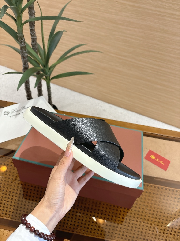 Loro Piana Slippers-008