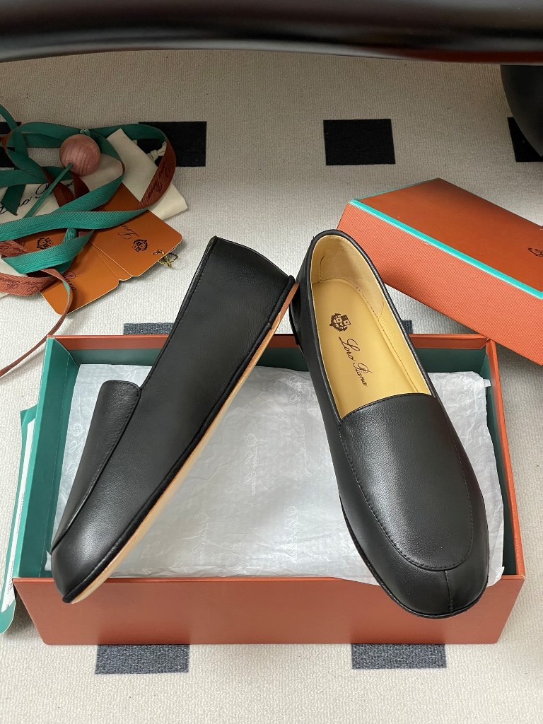 Loro Piana Couple Shoes-005