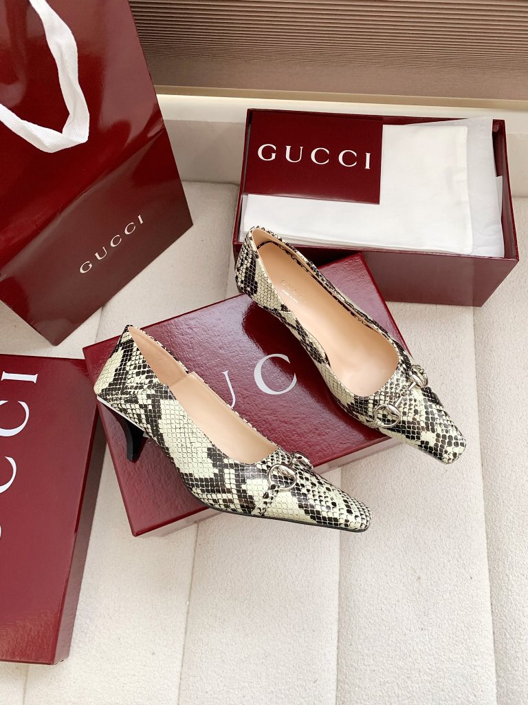 Gucci High Heels(w)-020