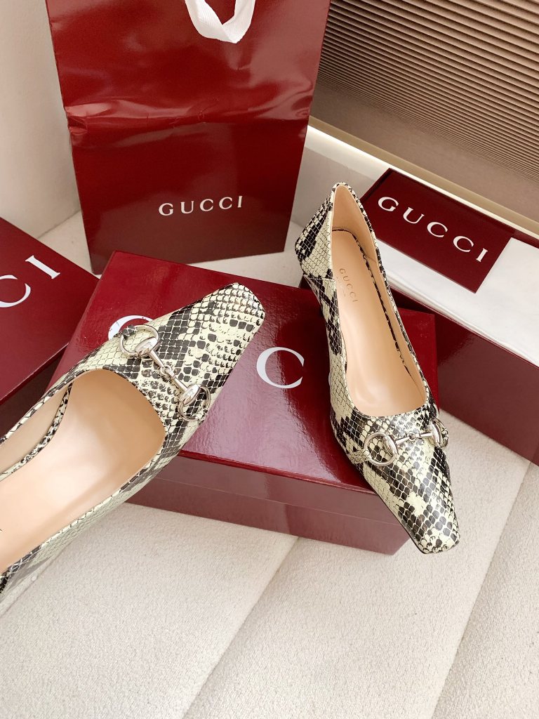 Gucci High Heels(w)-020