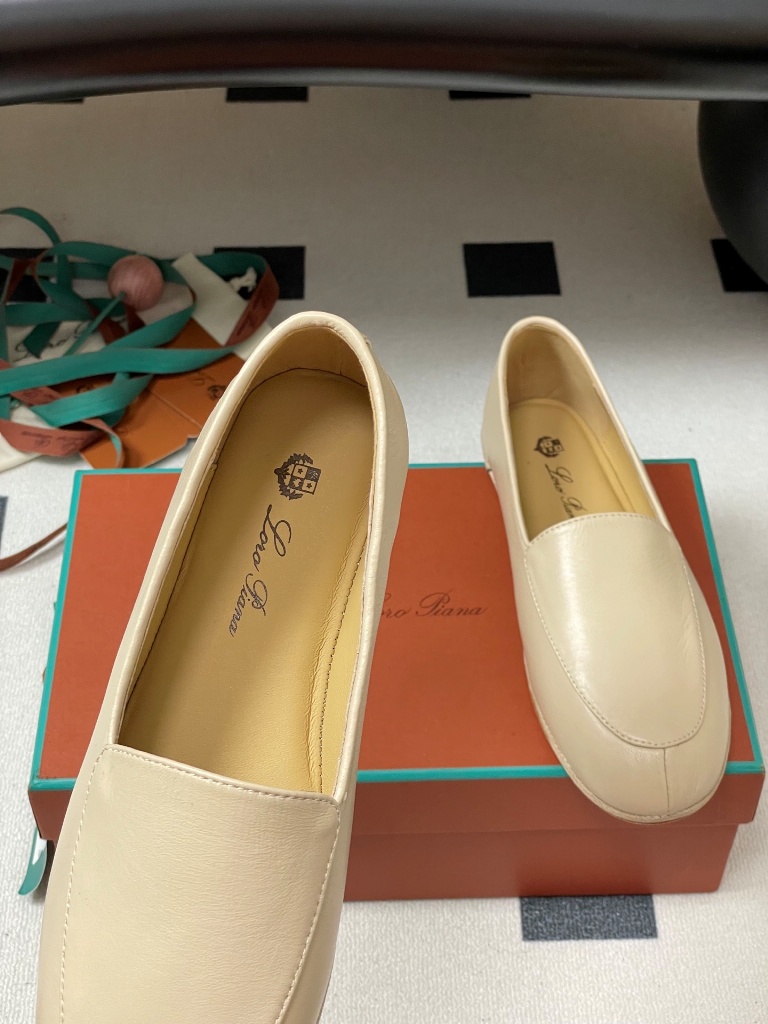 Loro Piana Couple Shoes-004