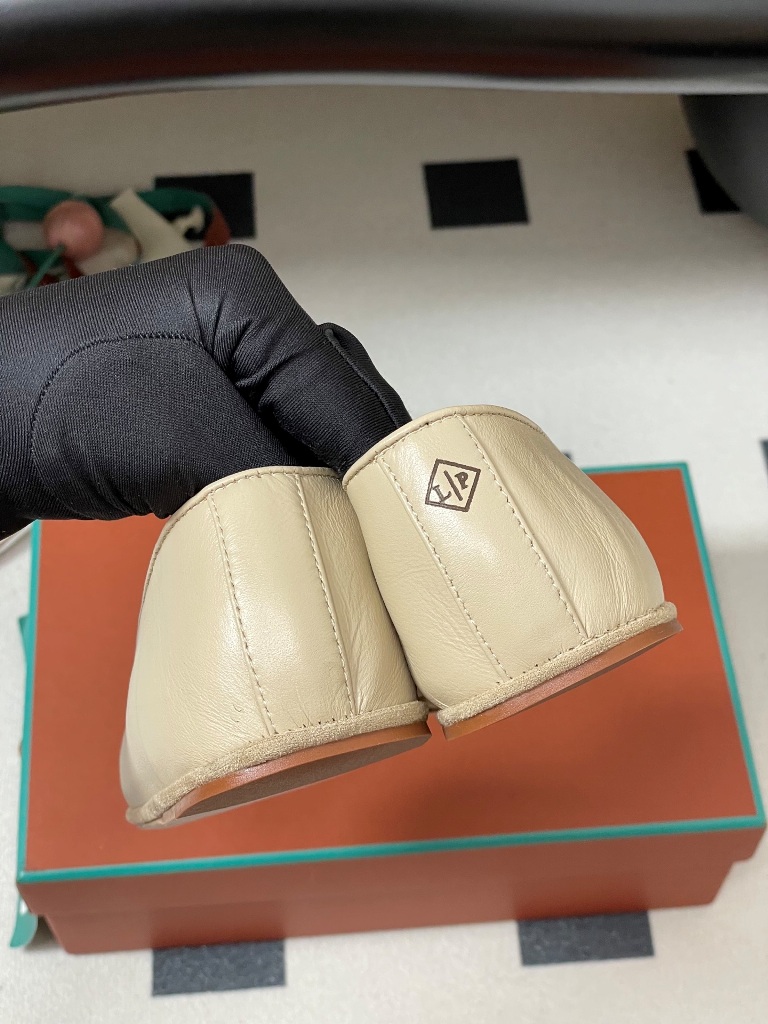 Loro Piana Couple Shoes-004