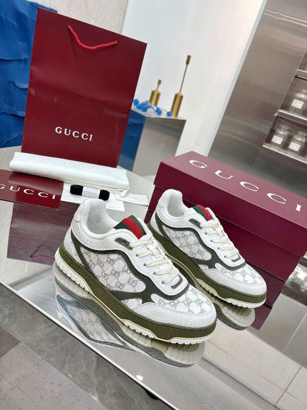 Gucci Shoes-017