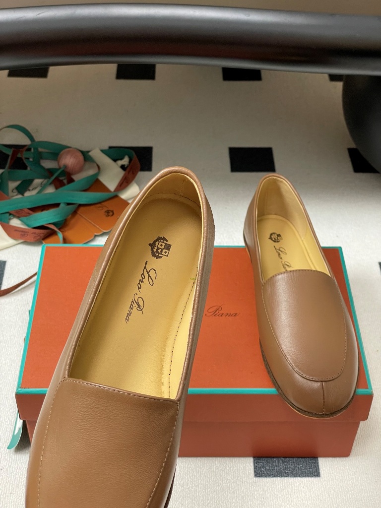 Loro Piana Couple Shoes-003