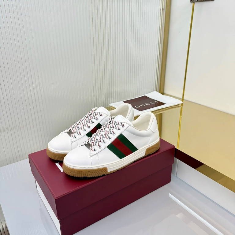 Gucci Shoes-011