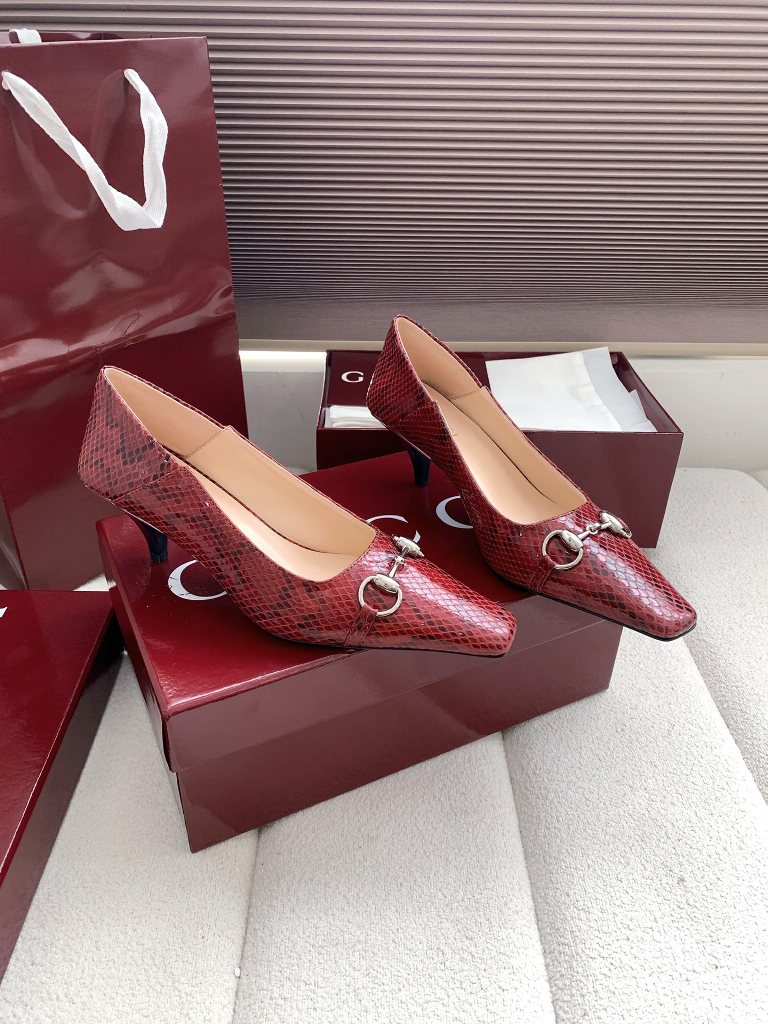 Gucci High Heels(w)-018
