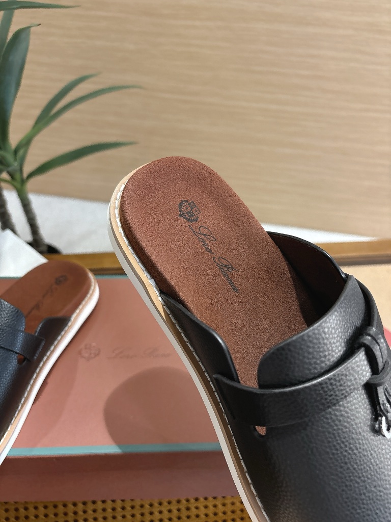 Loro Piana Slippers-002