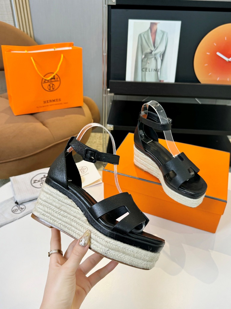 Hermes Sandals(w)-010