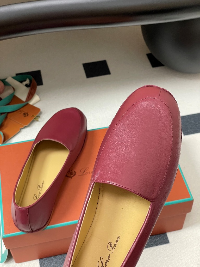 Loro Piana Couple Shoes-002