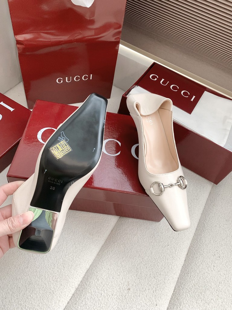 Gucci High Heels(w)-017