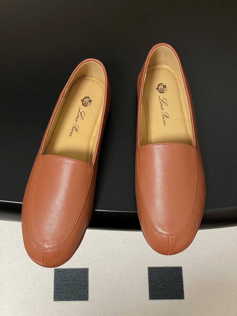 Loro Piana Couple Shoes-001