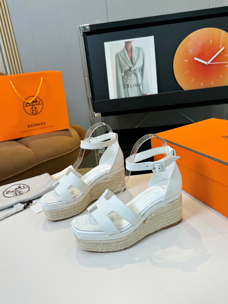 Hermes Sandals(w)-009