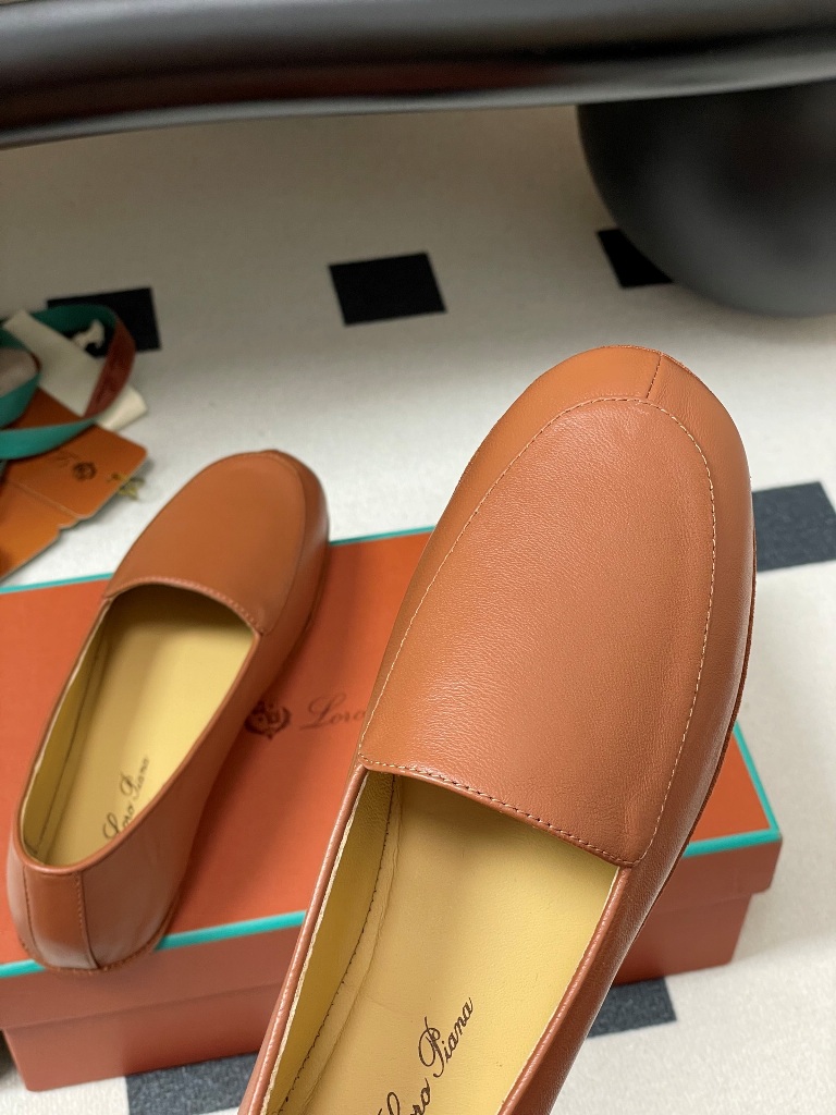 Loro Piana Couple Shoes-001